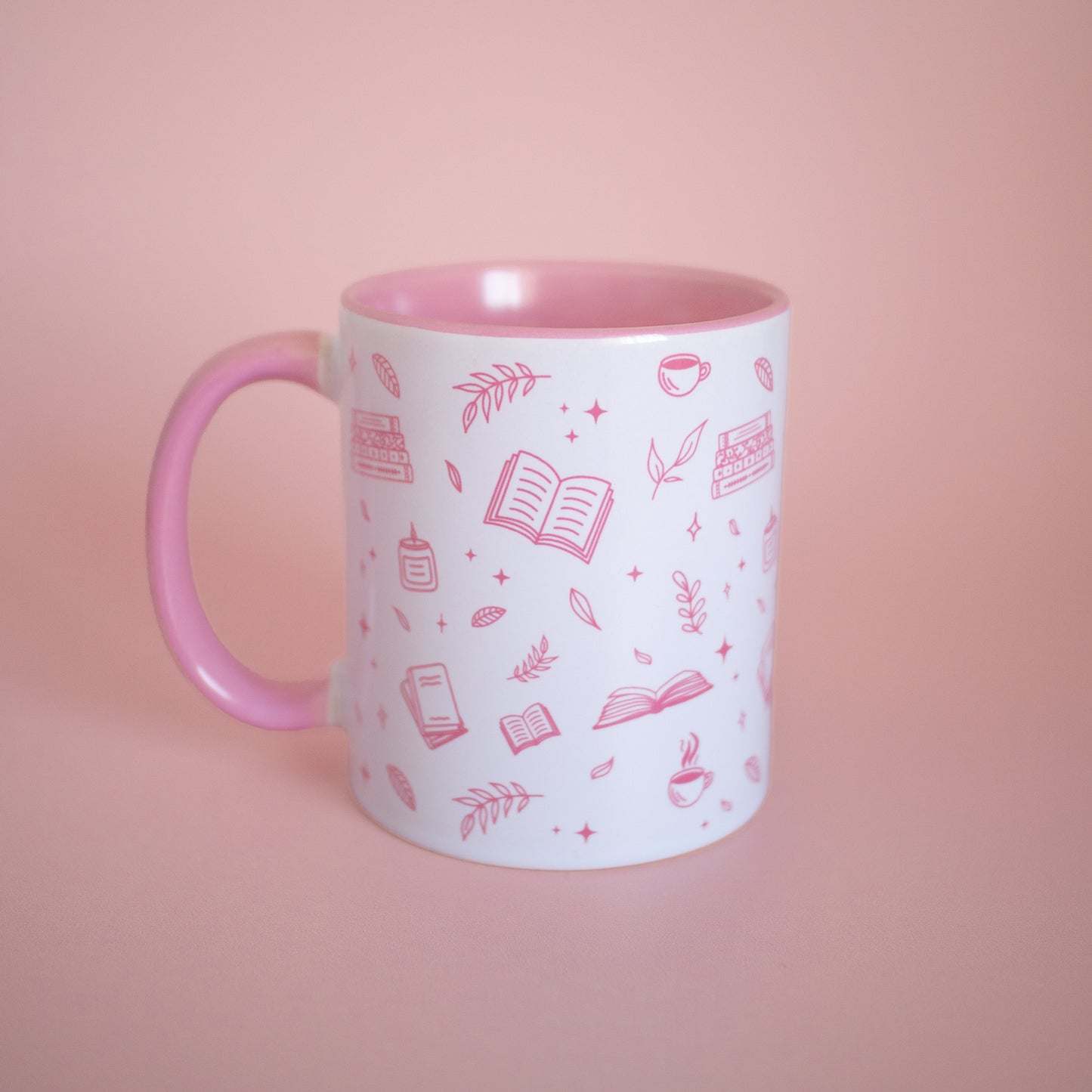 Bookish Pattern Mug Pink