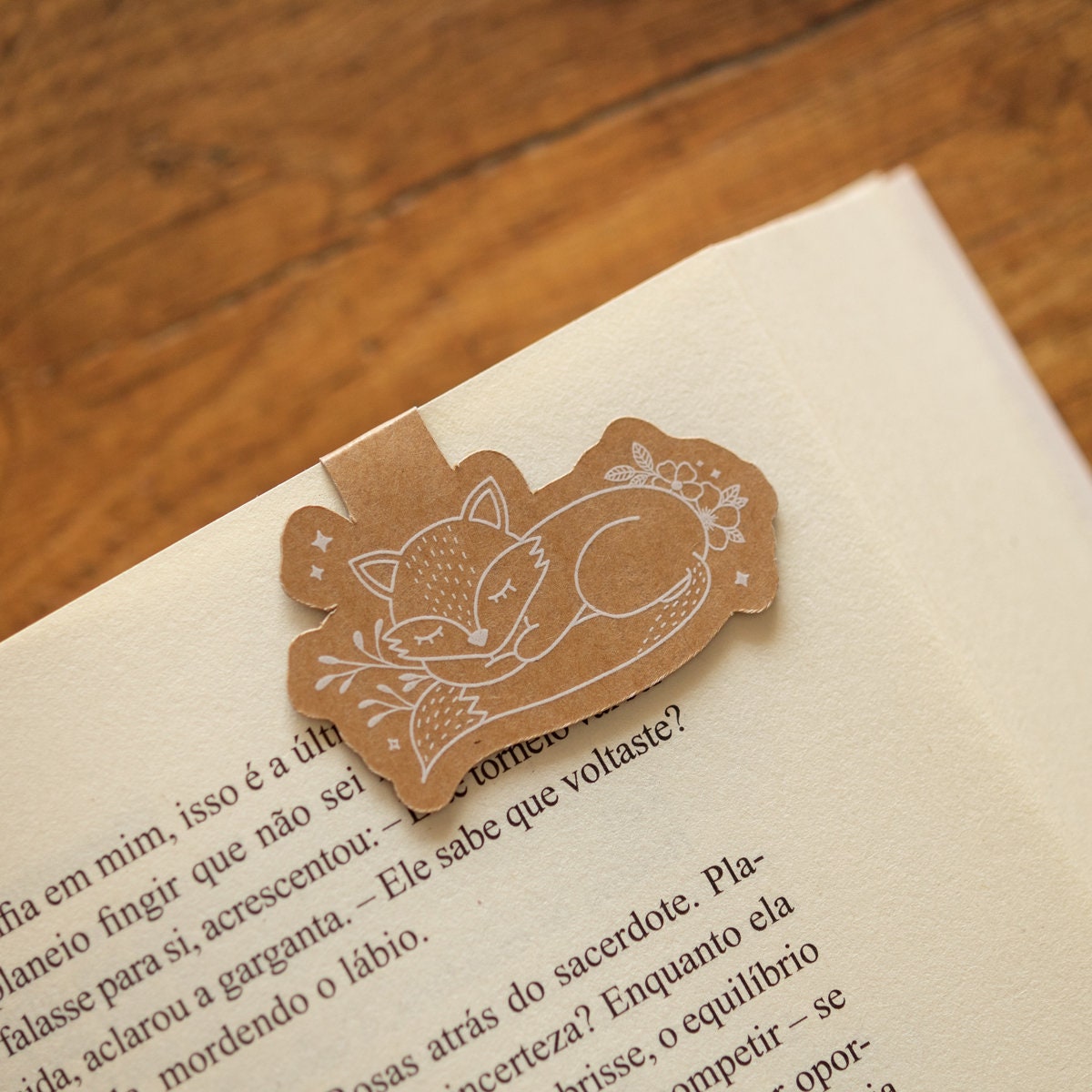 Marcador magnético Kraft Sleeping Fox